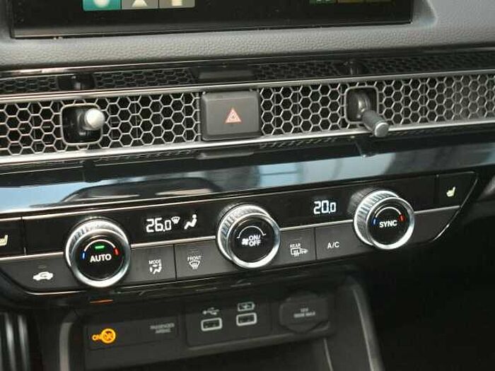 Honda Civic e:HEV Advance... Advance