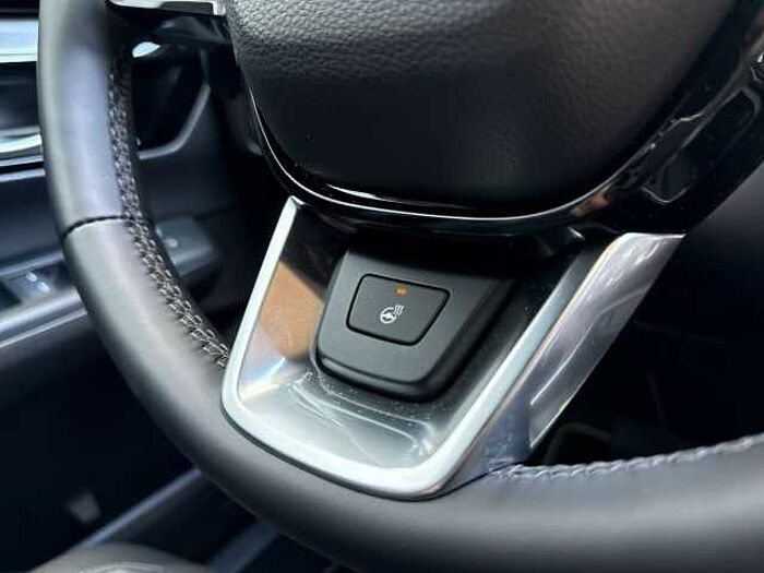 Honda CR-V e: HEV Elegance AWD. ..