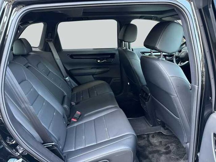 Honda CR-V e: HEV Elegance AWD. ..