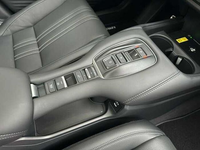 Honda ZR-V e: HEV Advance. .. Advance